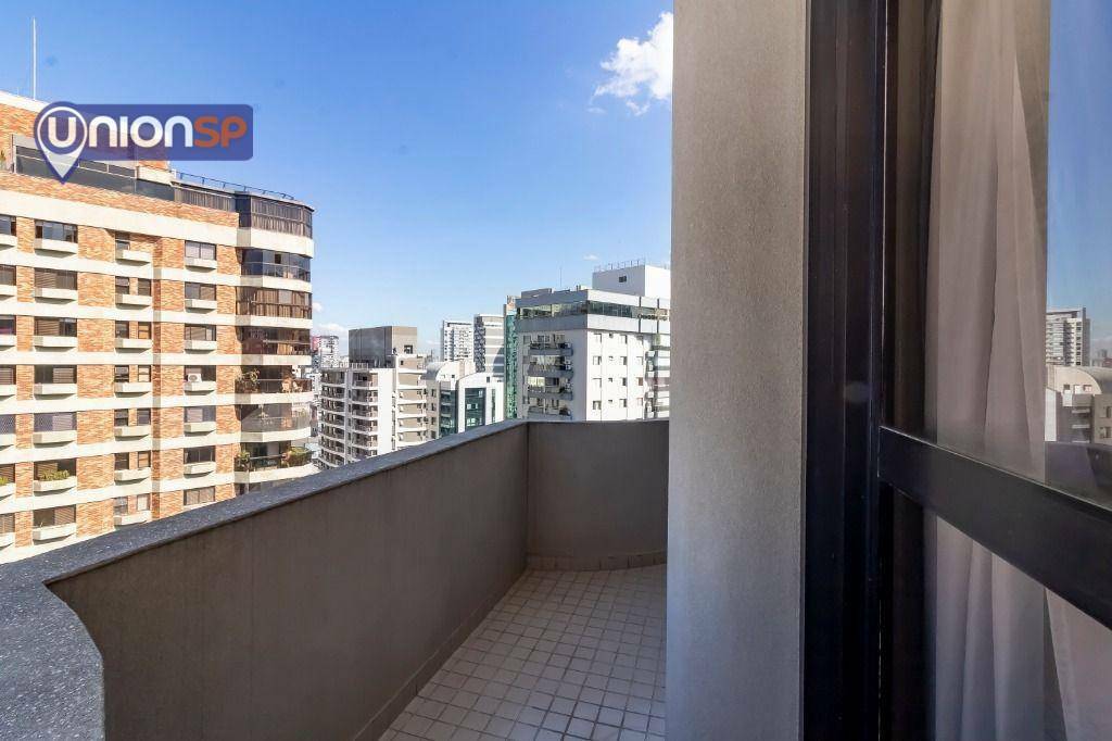 Apartamento à venda com 3 quartos, 206m² - Foto 6