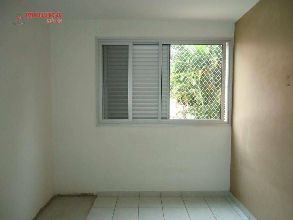 Apartamento à venda com 2 quartos, 62m² - Foto 11