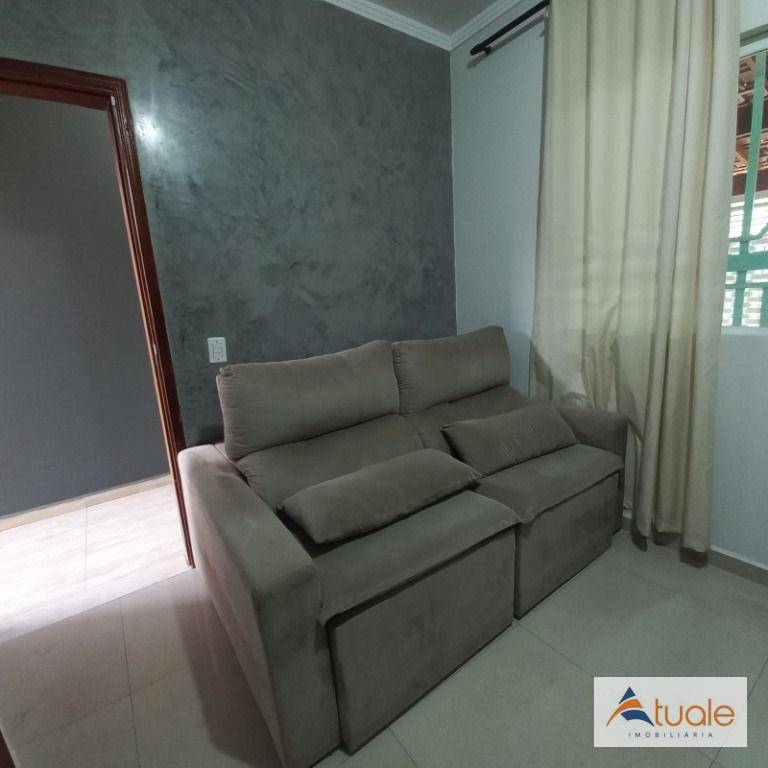 Casa à venda com 2 quartos, 70m² - Foto 2