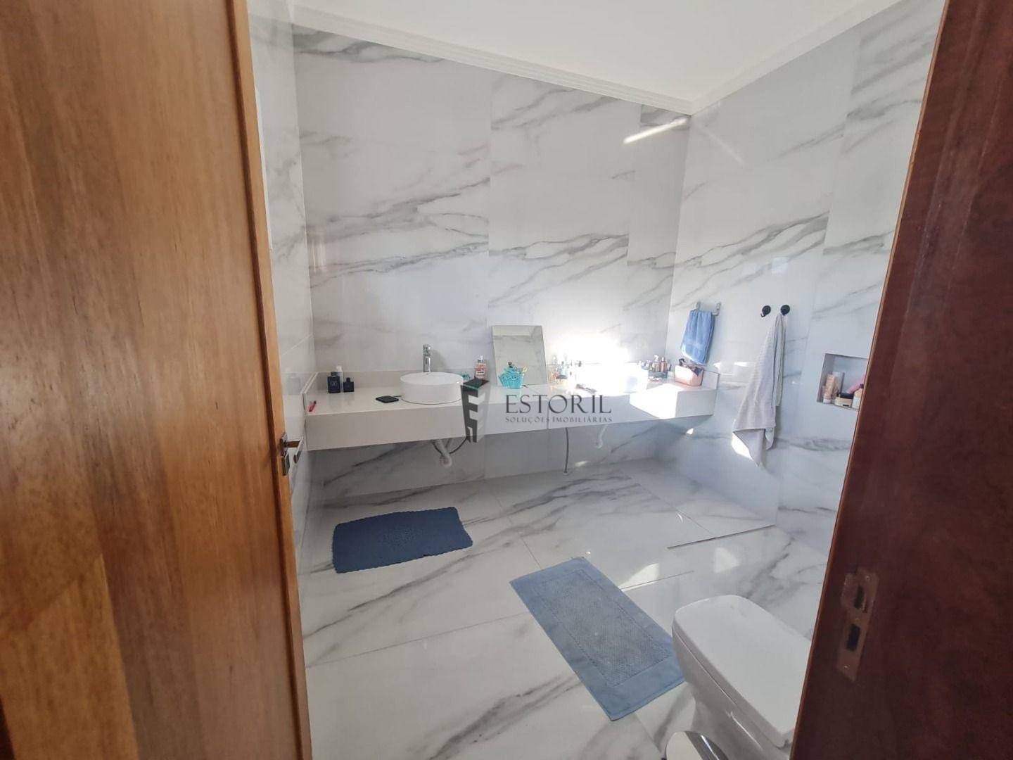 Casa à venda com 3 quartos, 380m² - Foto 13