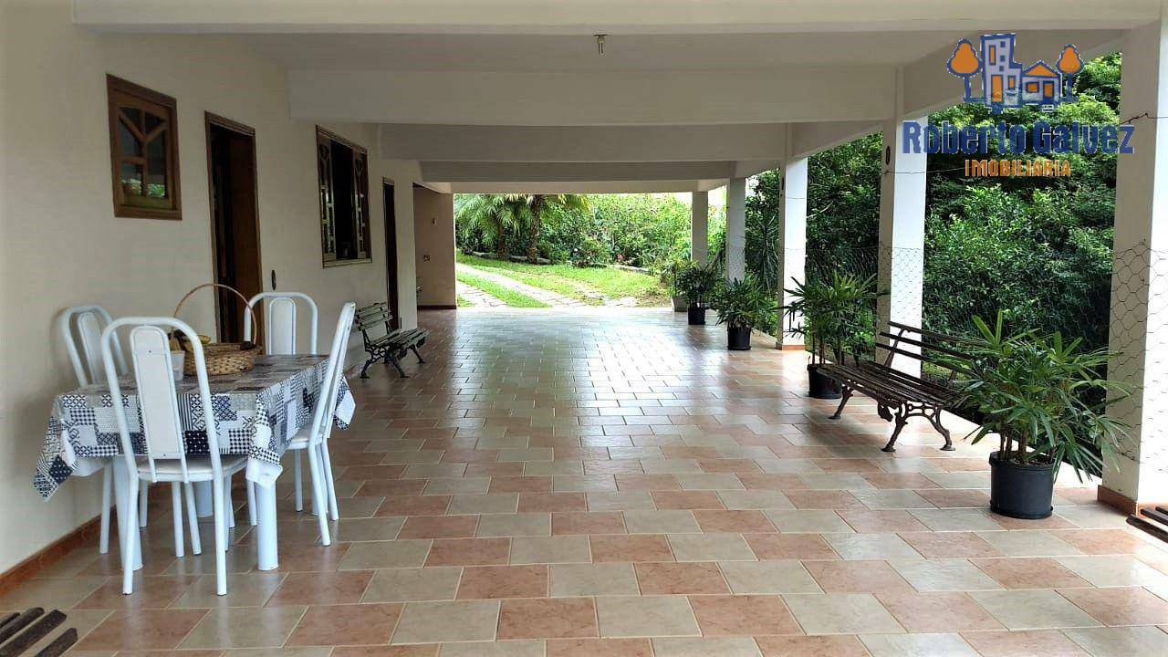 Casa à venda com 4 quartos, 380m² - Foto 4