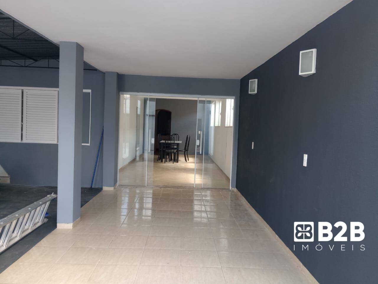 Casa à venda com 2 quartos, 178m² - Foto 14