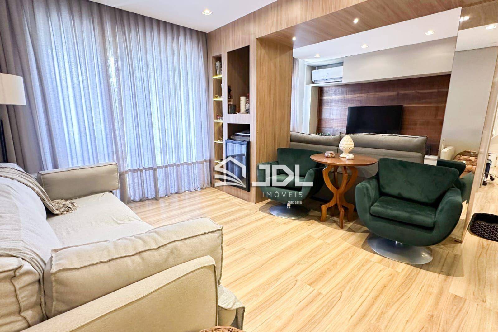 Apartamento à venda com 2 quartos, 113m² - Foto 1