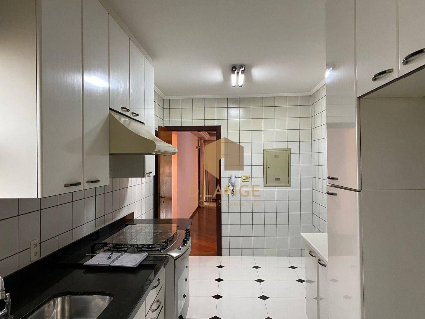 Apartamento à venda com 4 quartos, 156m² - Foto 23