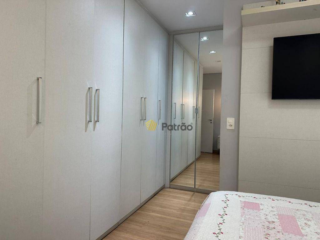 Sobrado à venda com 3 quartos, 220m² - Foto 18