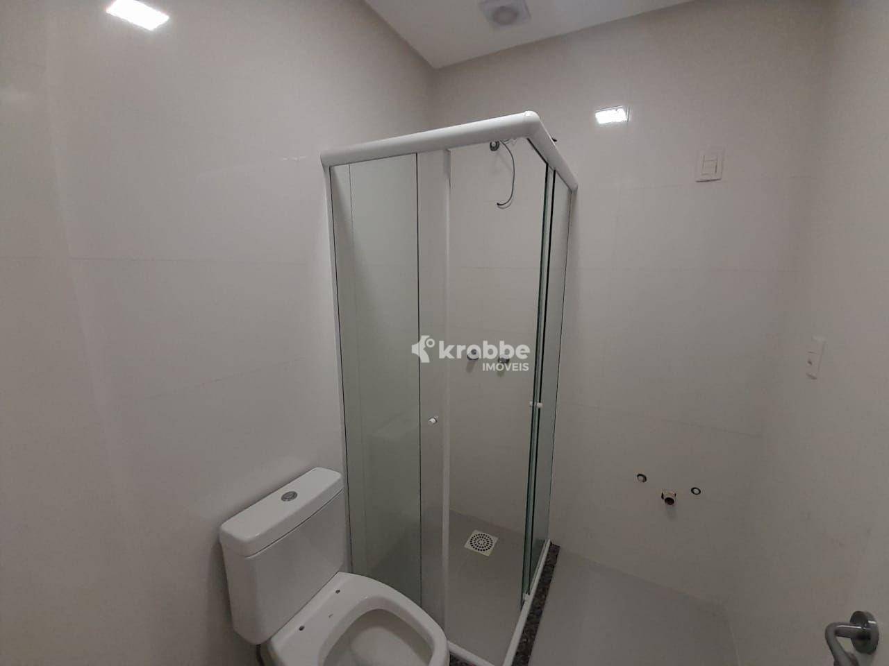 Apartamento para alugar com 3 quartos, 120m² - Foto 7
