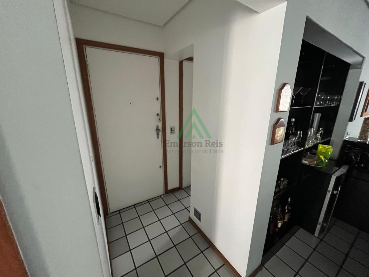 Apartamento à venda com 4 quartos, 170m² - Foto 19