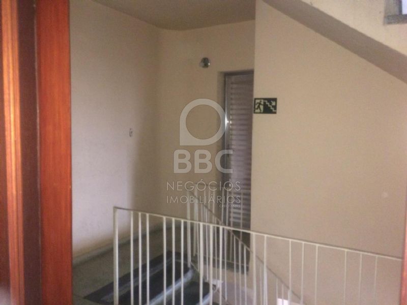 Apartamento à venda com 2 quartos, 98m² - Foto 1