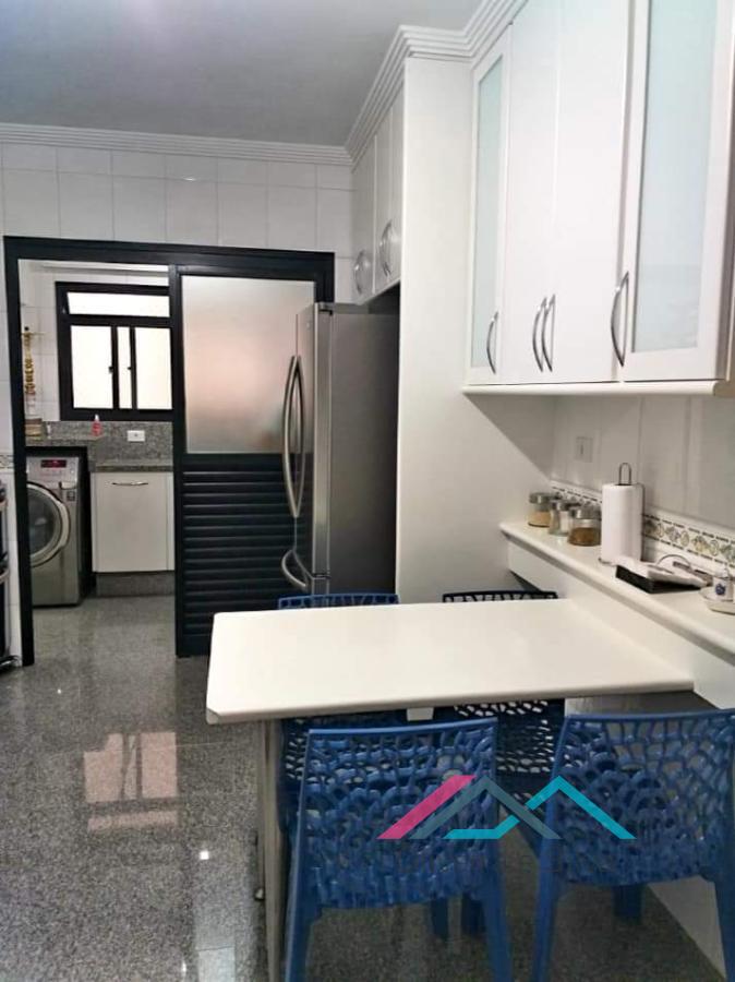 Apartamento à venda com 3 quartos, 113m² - Foto 21