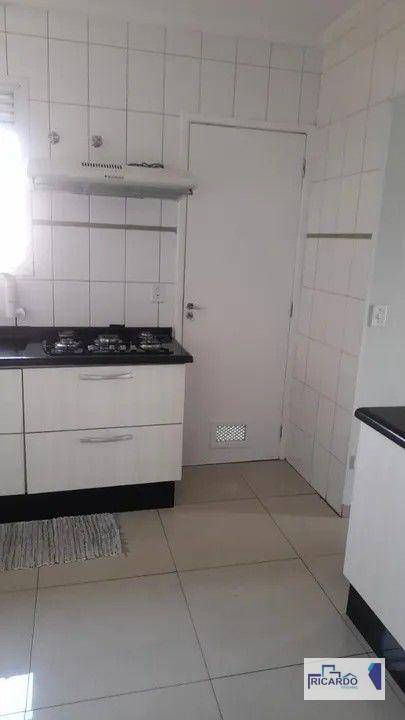 Apartamento à venda com 3 quartos, 78m² - Foto 7