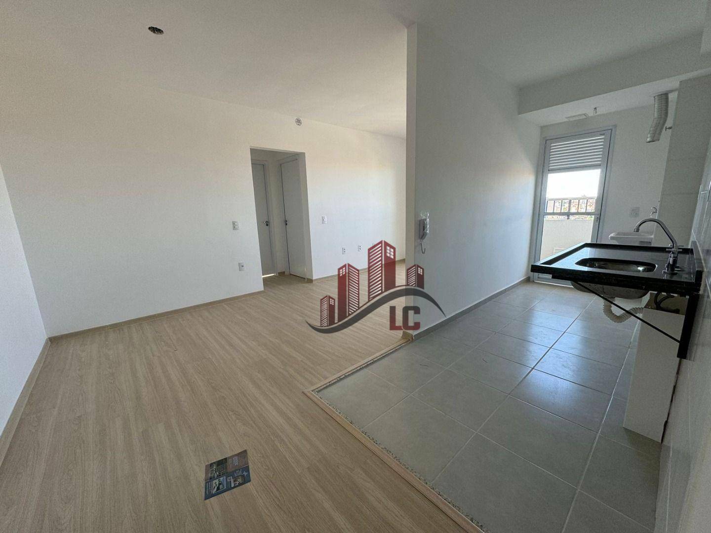 Apartamento para alugar com 2 quartos, 60m² - Foto 9