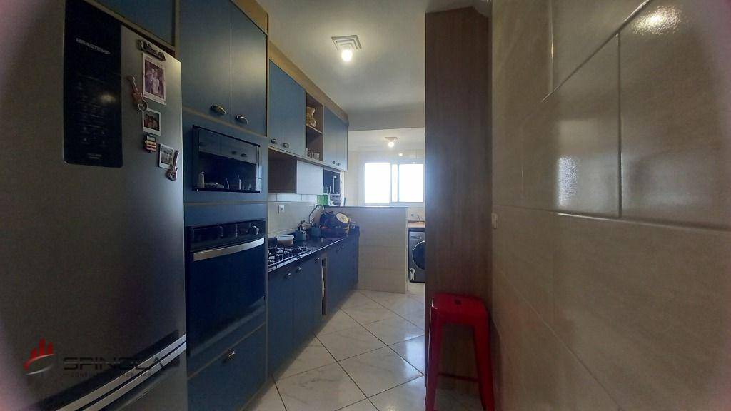 Apartamento à venda com 2 quartos, 72m² - Foto 16