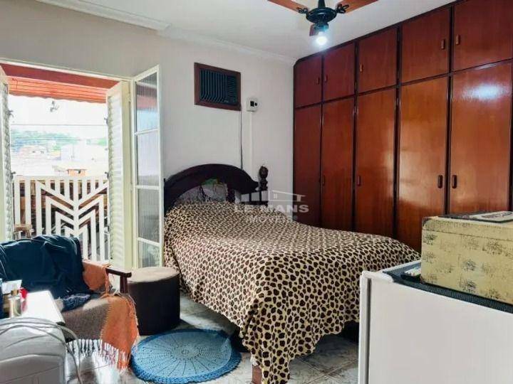 Casa à venda e aluguel com 3 quartos, 173m² - Foto 13