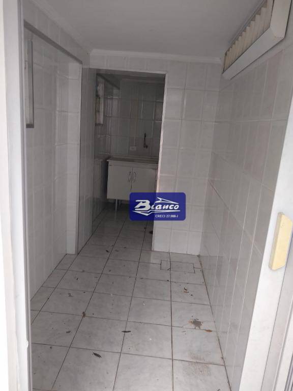 Sobrado à venda e aluguel com 4 quartos, 363m² - Foto 3