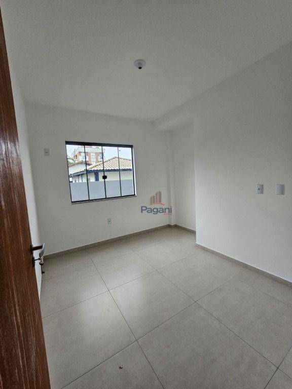 Apartamento à venda com 2 quartos, 60m² - Foto 6
