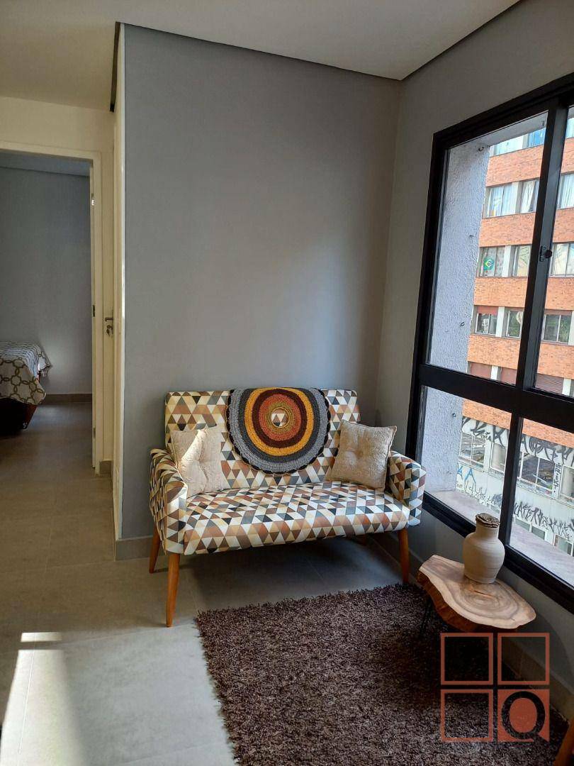 Apartamento à venda com 1 quarto, 34m² - Foto 32