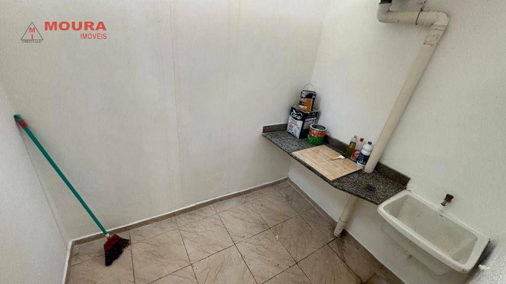 Sobrado à venda com 2 quartos, 70m² - Foto 9