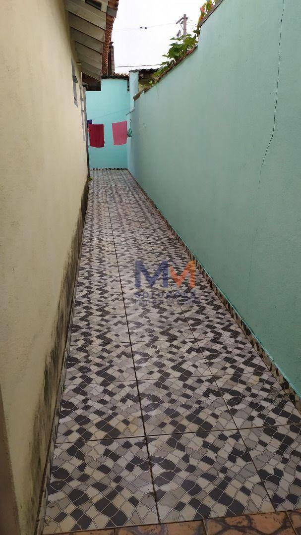 Casa à venda com 2 quartos, 70m² - Foto 16