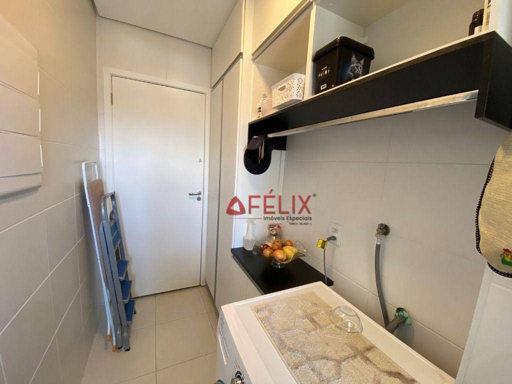 Apartamento à venda com 3 quartos, 110m² - Foto 7