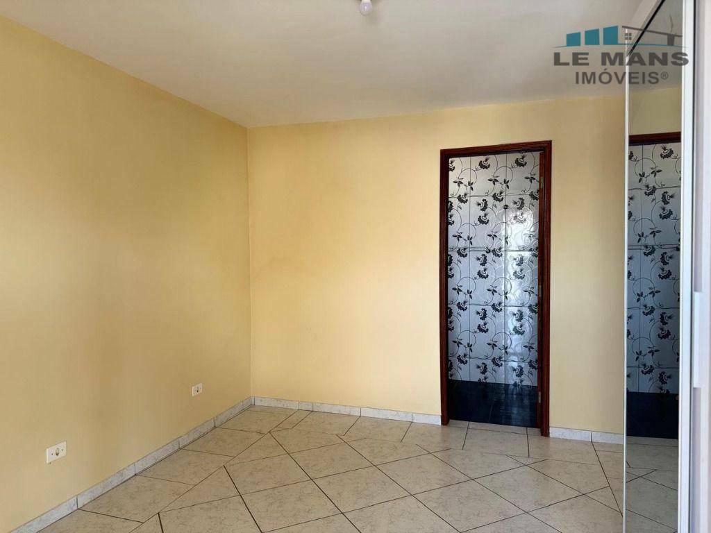 Casa para alugar com 2 quartos, 126m² - Foto 16