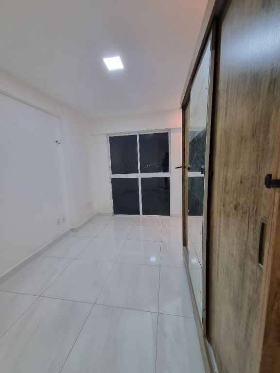 Apartamento para alugar com 2 quartos, 59m² - Foto 4