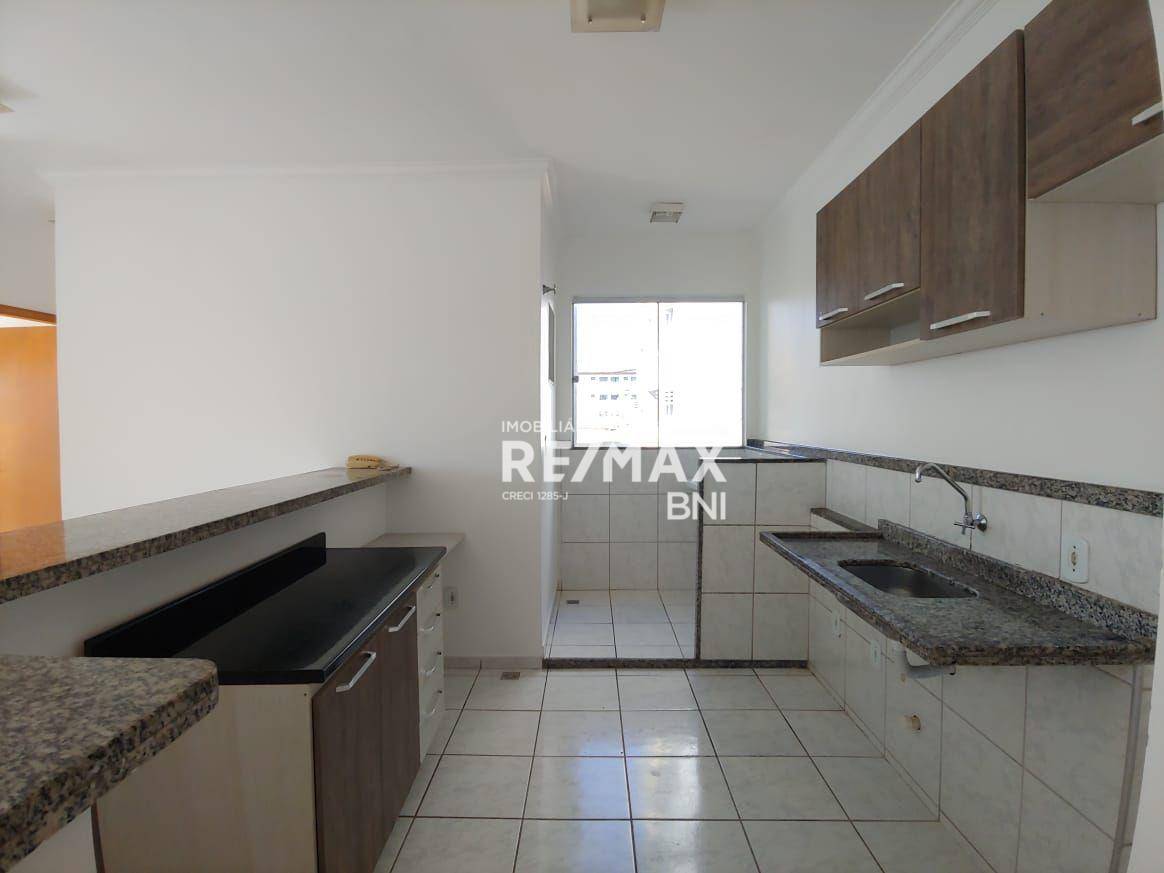 Apartamento para alugar com 3 quartos, 72m² - Foto 7