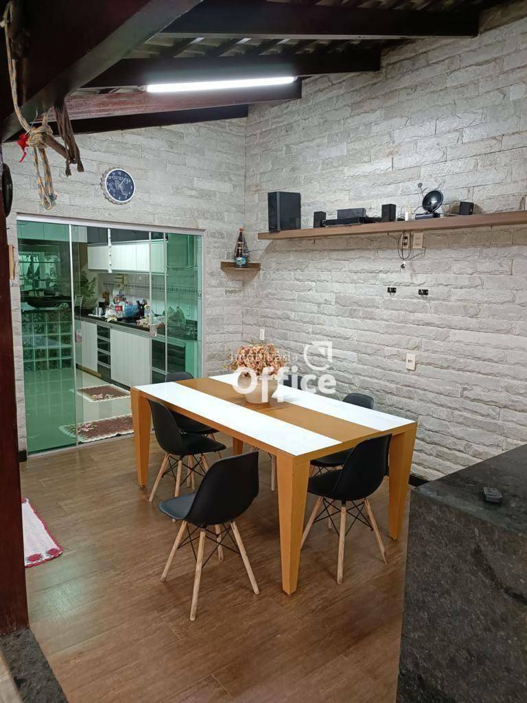 Casa à venda com 3 quartos, 150m² - Foto 6