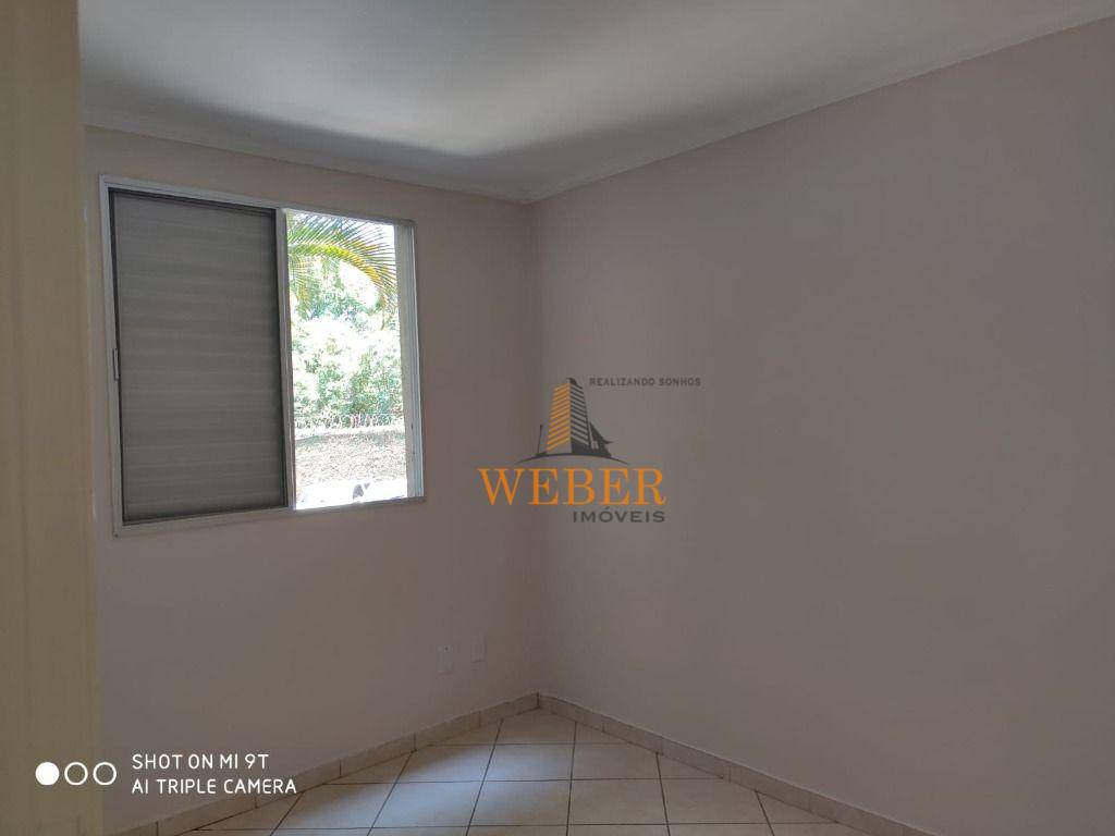 Apartamento à venda com 2 quartos, 50m² - Foto 2