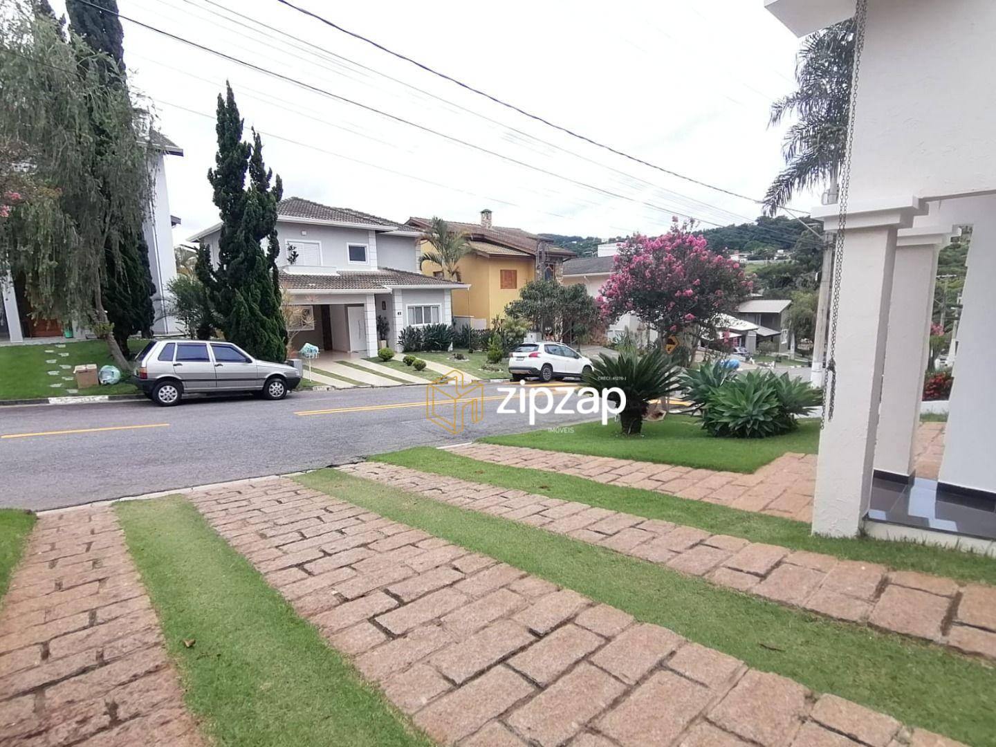 Casa, 3 quartos, 192 m² - Foto 2