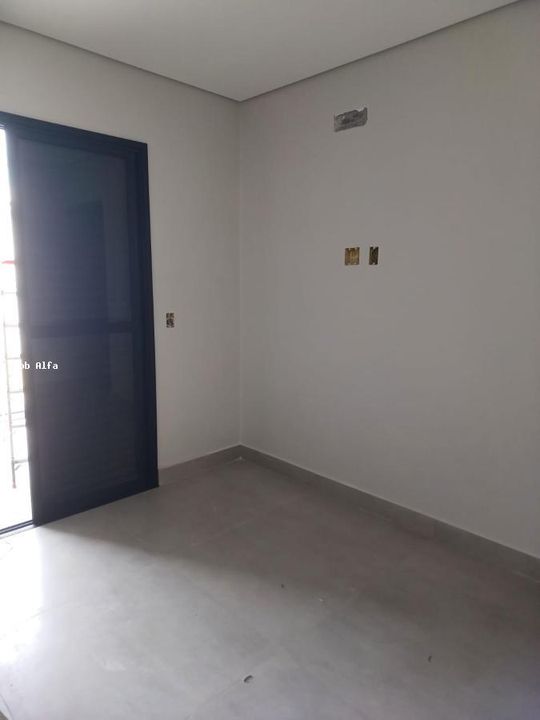 Casa à venda com 3 quartos, 198m² - Foto 13