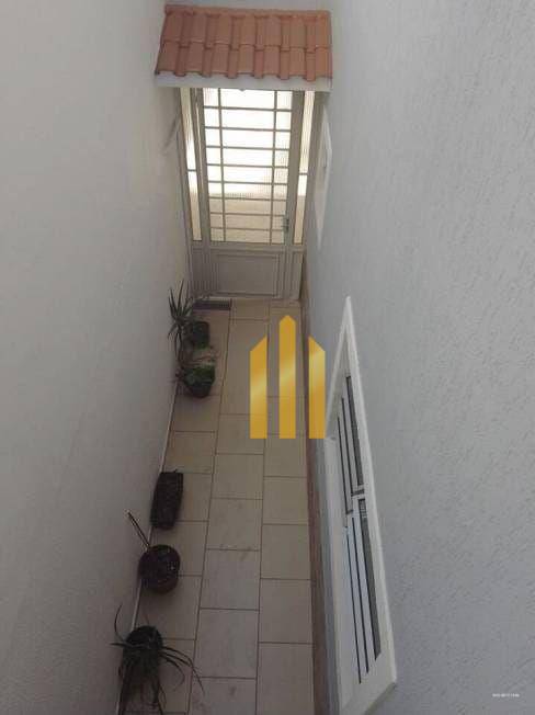 Sobrado à venda com 3 quartos, 250m² - Foto 5