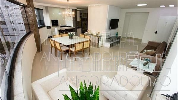 Apartamento à venda com 4 quartos, 150m² - Foto 7