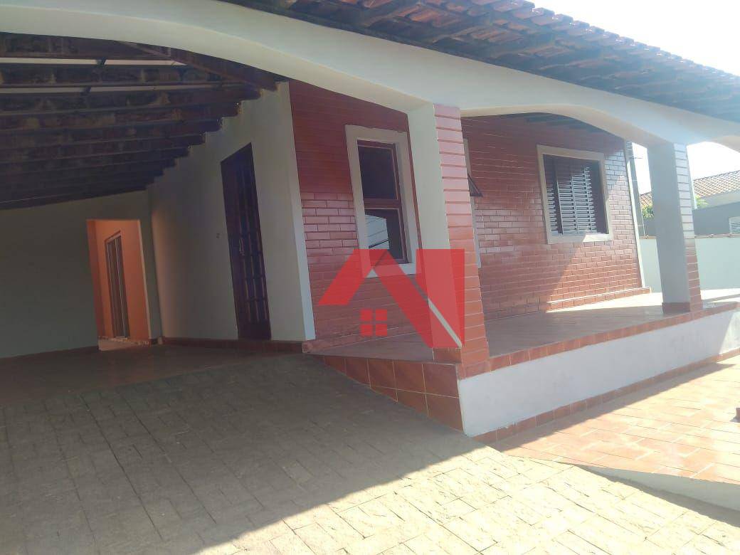 Casa, 3 quartos, 170 m² - Foto 1