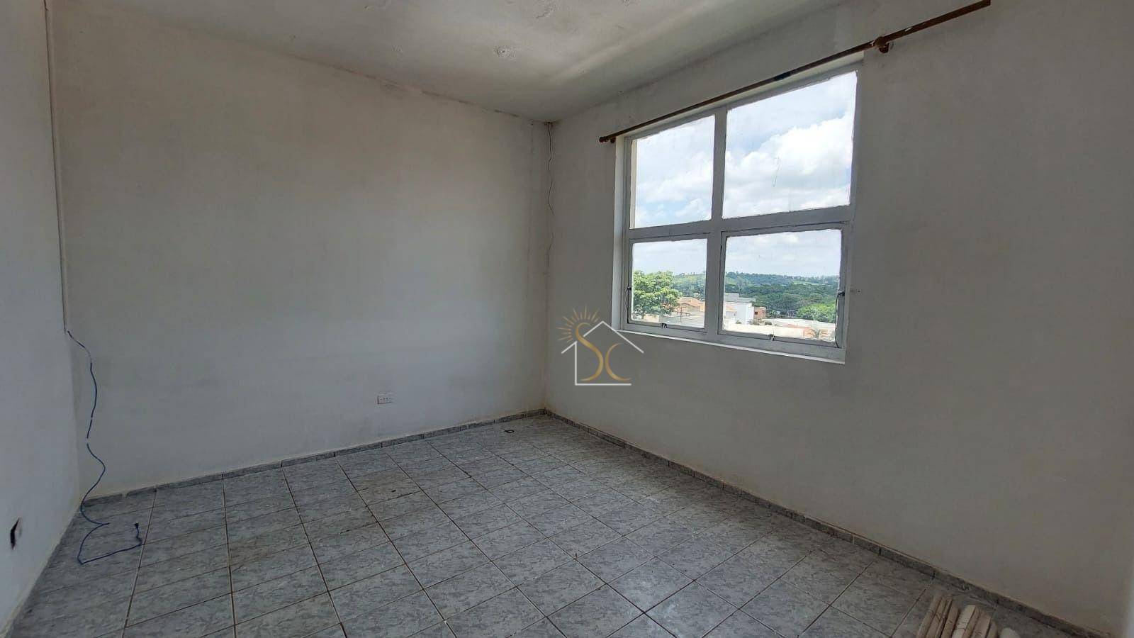 Apartamento para alugar com 2 quartos, 70m² - Foto 4