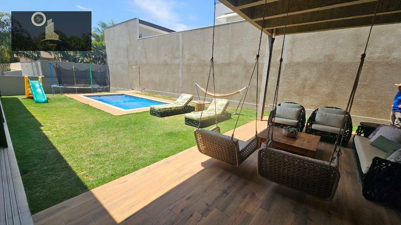 Casa de Condomínio à venda com 3 quartos, 330m² - Foto 16