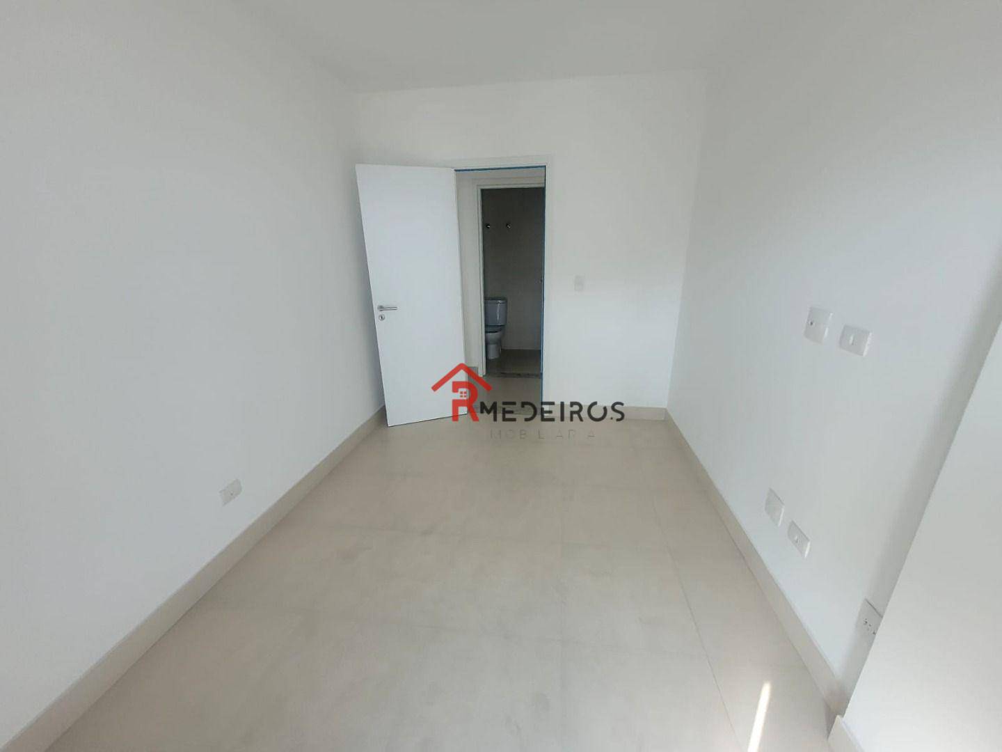 Apartamento à venda com 2 quartos, 90m² - Foto 13