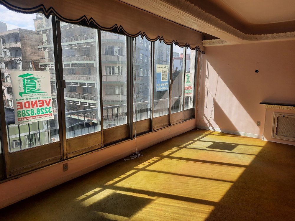 Apartamento à venda com 3 quartos, 172m² - Foto 1