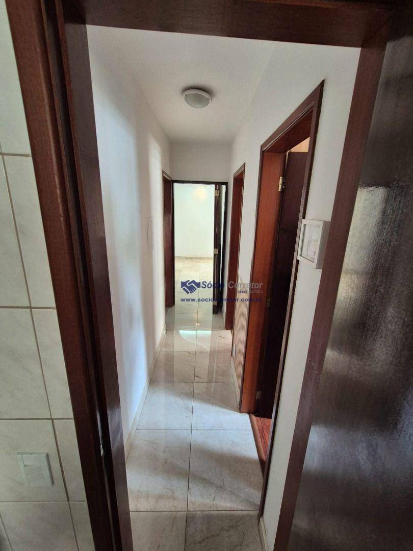 Apartamento para alugar com 2 quartos, 55m² - Foto 8