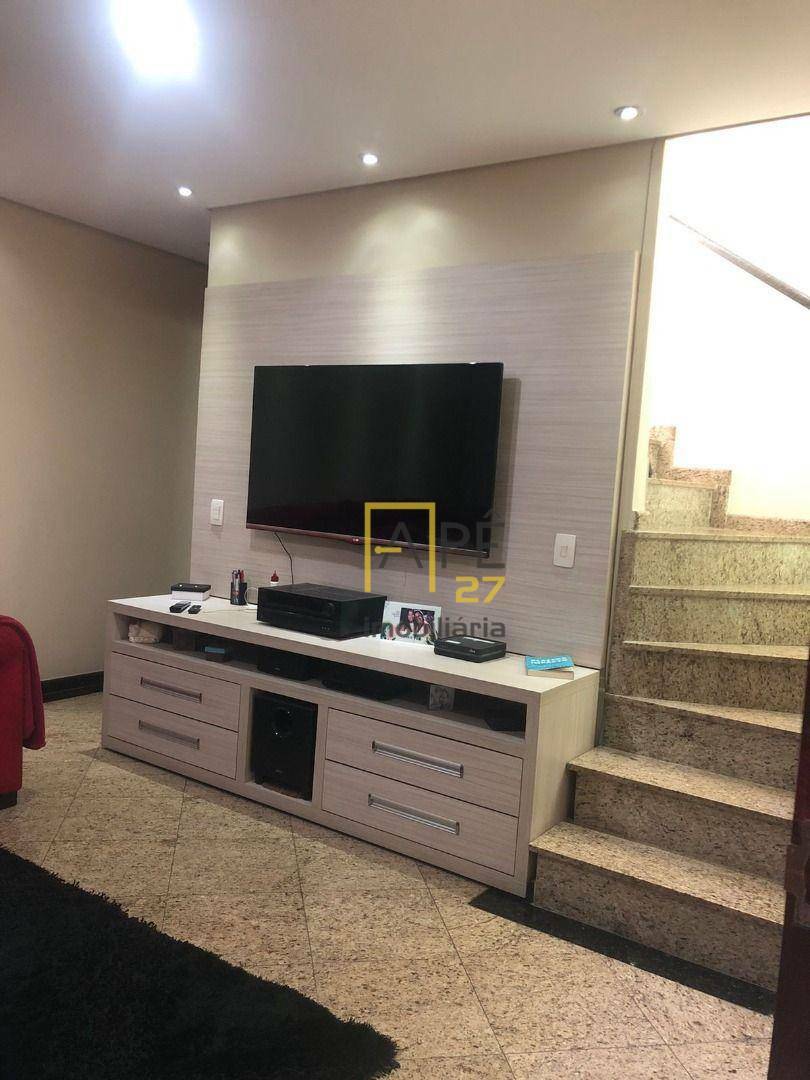 Sobrado à venda com 3 quartos, 220m² - Foto 41