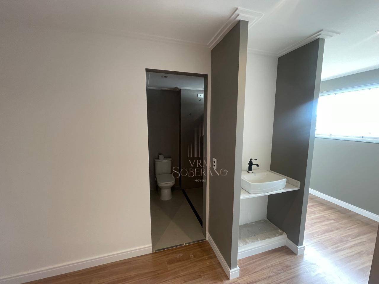 Apartamento à venda com 2 quartos, 63m² - Foto 15