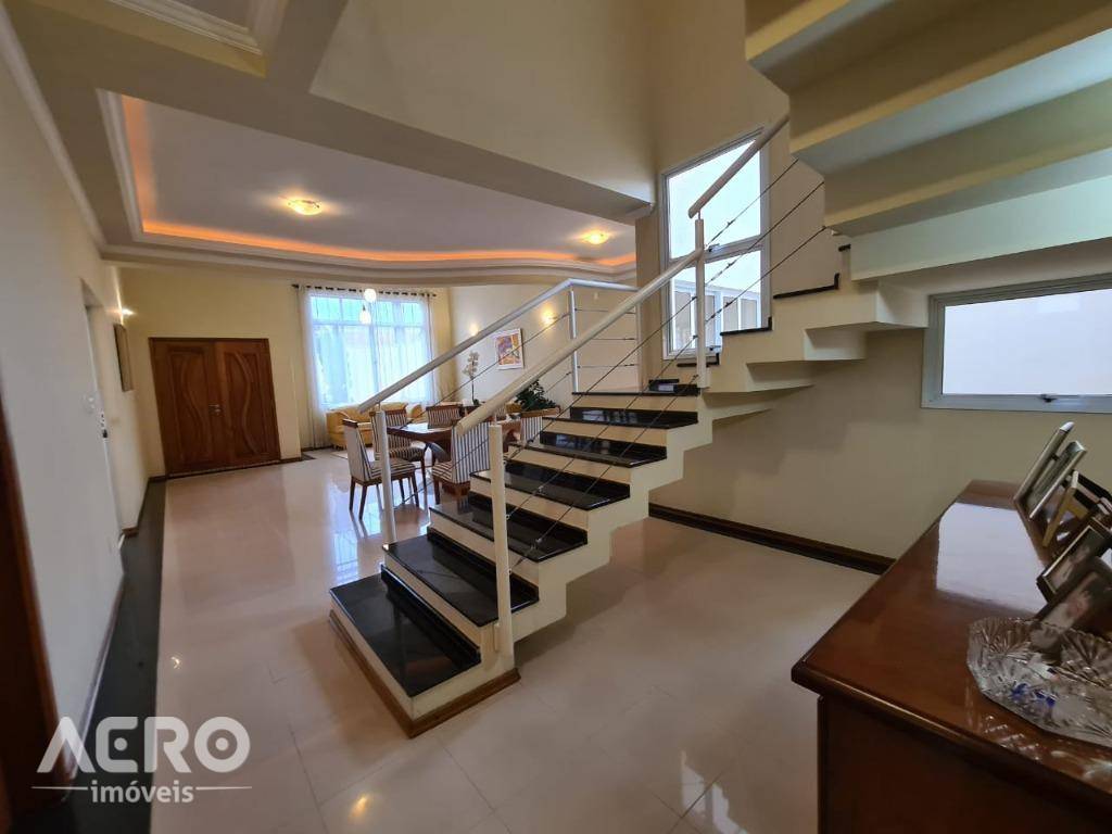 Casa à venda com 3 quartos, 275m² - Foto 21