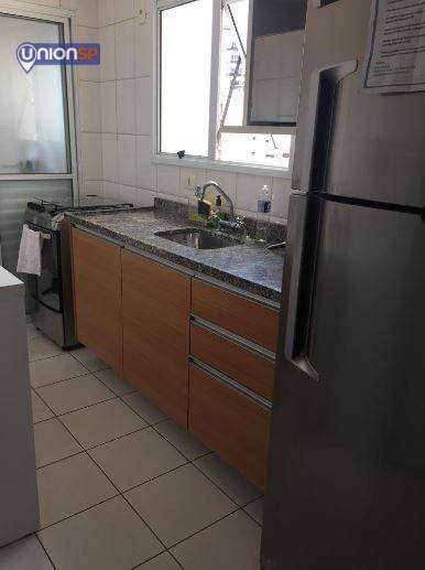 Apartamento à venda com 2 quartos, 66m² - Foto 3