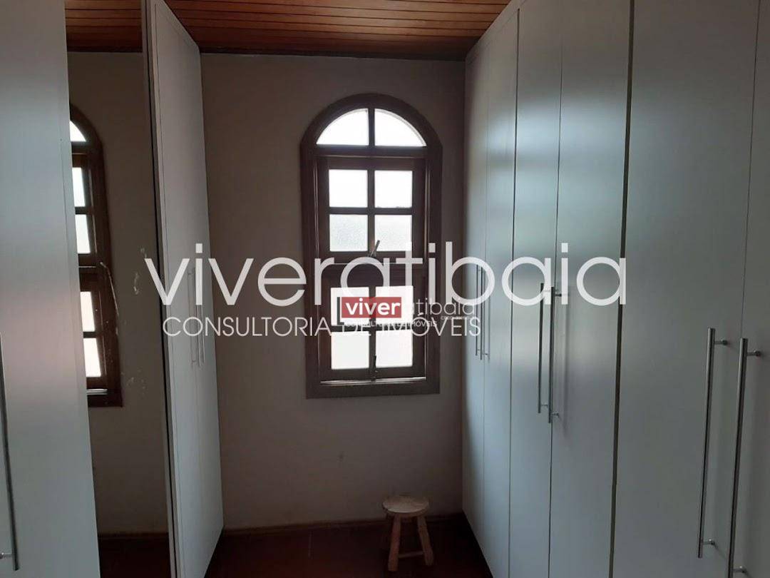 Casa à venda com 4 quartos, 272m² - Foto 15