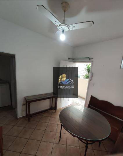 Apartamento para alugar com 2 quartos, 64m² - Foto 4