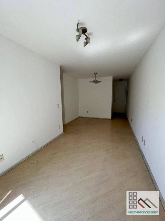 Apartamento à venda com 2 quartos, 61m² - Foto 18