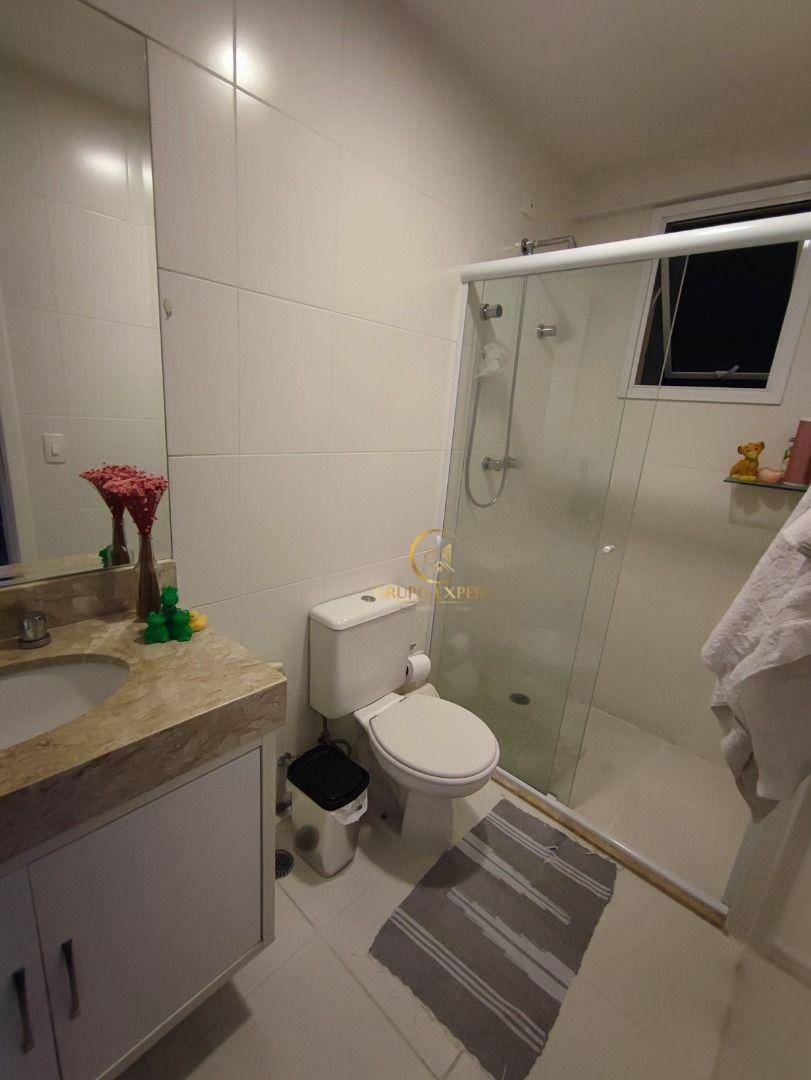 Apartamento à venda com 3 quartos, 131m² - Foto 18