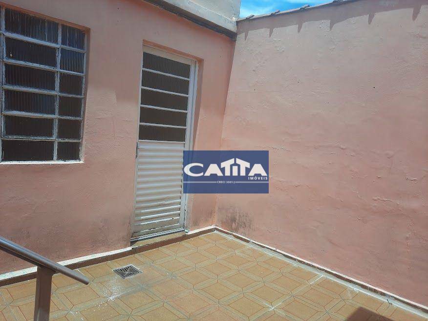 Casa à venda com 2 quartos, 70m² - Foto 19