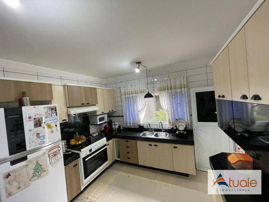 Casa de Condomínio à venda com 3 quartos, 330m² - Foto 19