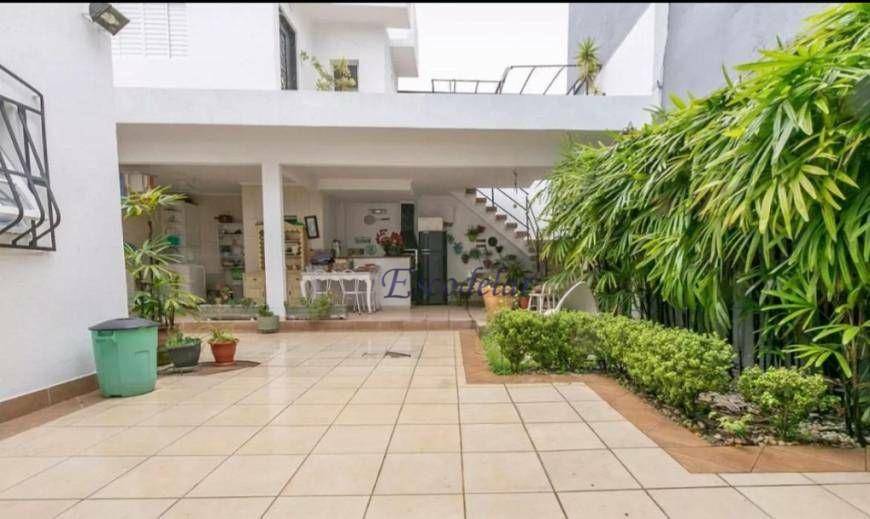 Sobrado à venda com 4 quartos, 215m² - Foto 2