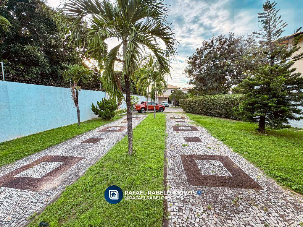 Casa de Condomínio à venda com 3 quartos, 215m² - Foto 4